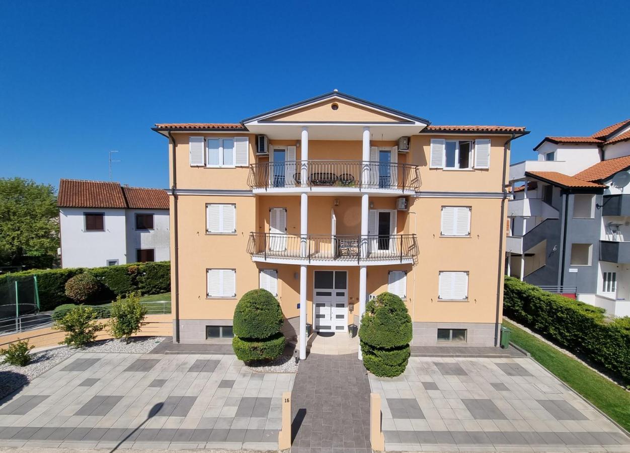 Apartments Medulin - Orijeta Exterior photo